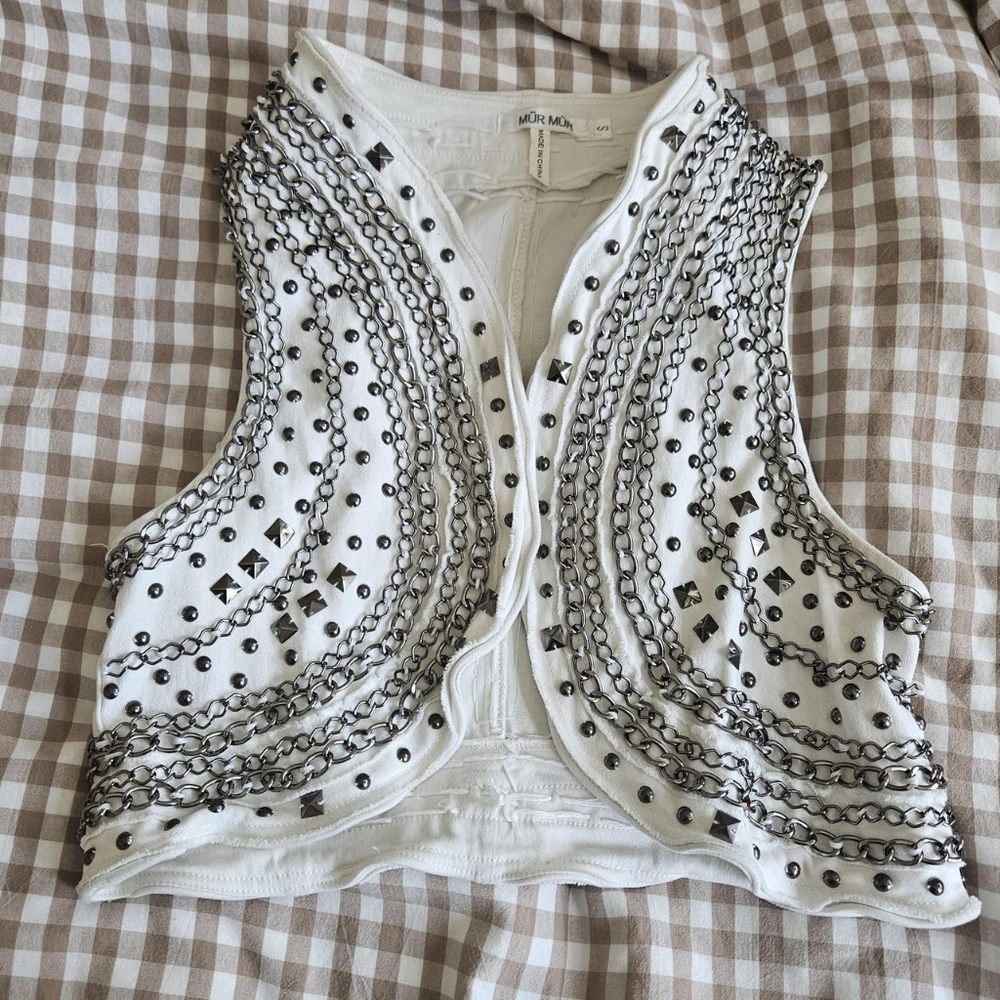 Chain Hardware Vest by mur mur